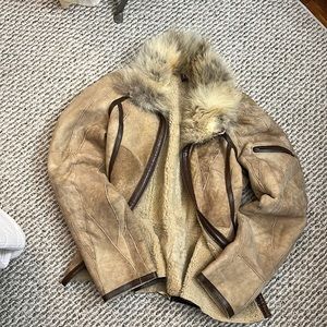 Suede tan jacket with fox fur